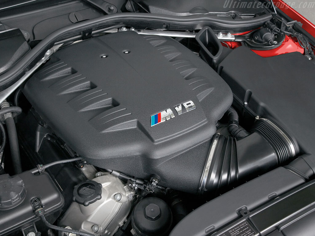 BMW-E92-M3-Coupe_12.jpg