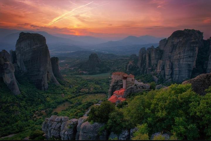 Meteora_Greece.jpg