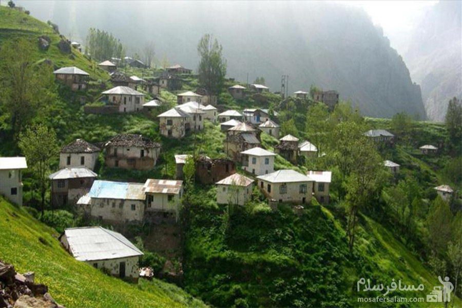A-chaloos-roostaye-harijan-10-x.jpg