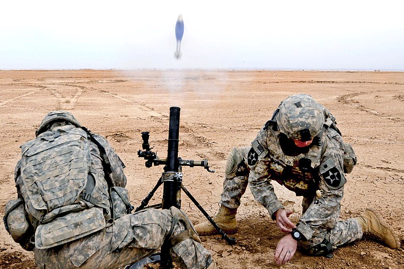 800px-M224_mortar_firing.jpg