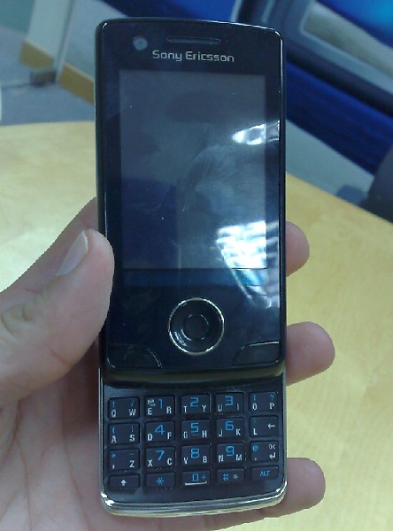 gsmarena_001.jpg
