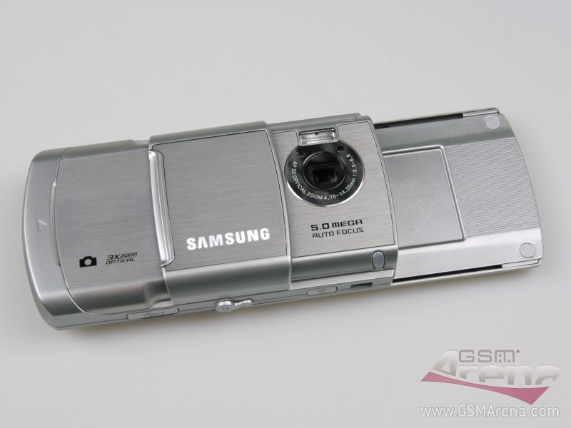 gsmarena_022.jpg