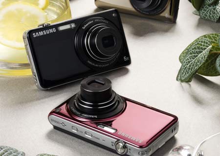 samsung-st600-camera.jpg