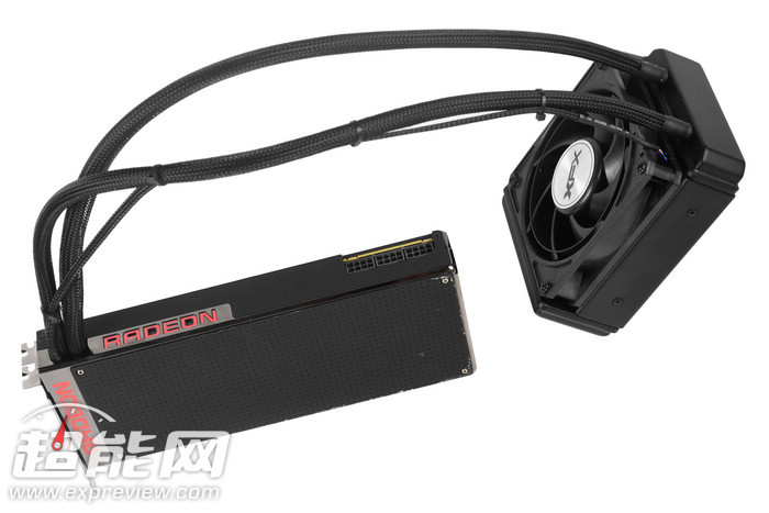 Radeon_Pro_Duo_13.jpg