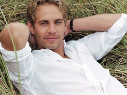 13-12-1-9336paul_walker.jpg