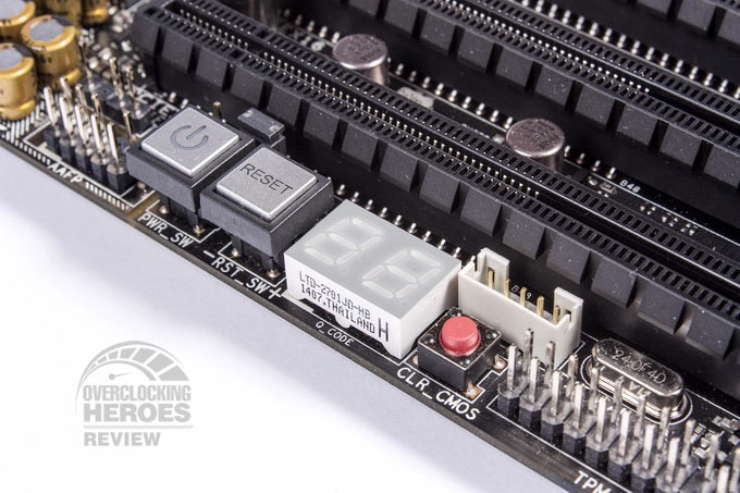 ASUS-X99-Deluxe-%2830%29.jpg