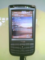 ASUS_P525klein.jpg