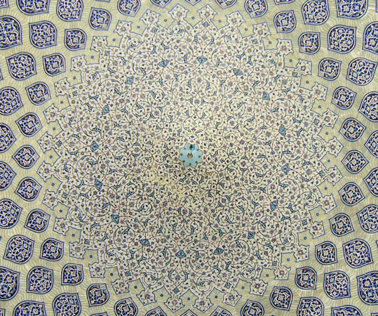 09-ceiling-middle-detail.jpg