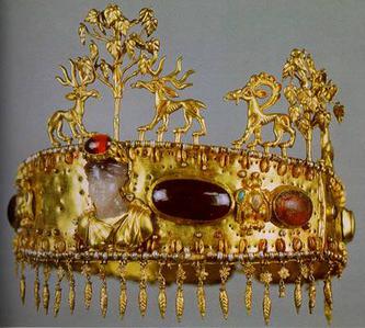Sarmatian_crown.jpg