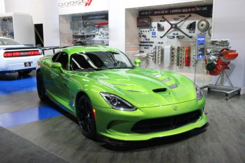 2014-SRT-Viper-Stryker-Green-01-500x333.jpg