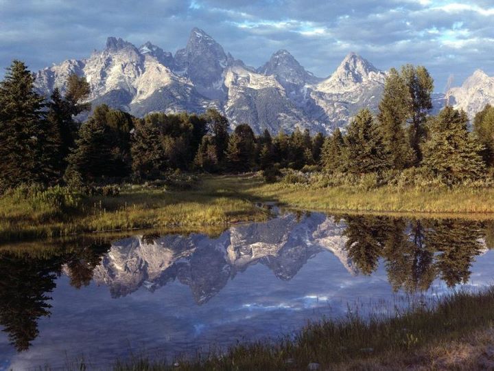 Yellowstone.jpg