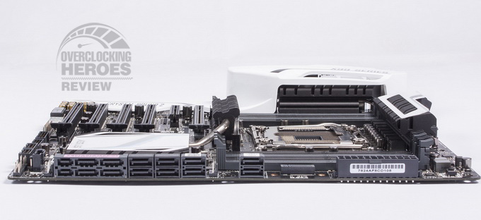 ASUS-X99-Deluxe-%288%29.jpg