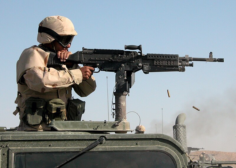 800px-M240Bapril2004iraq.jpg