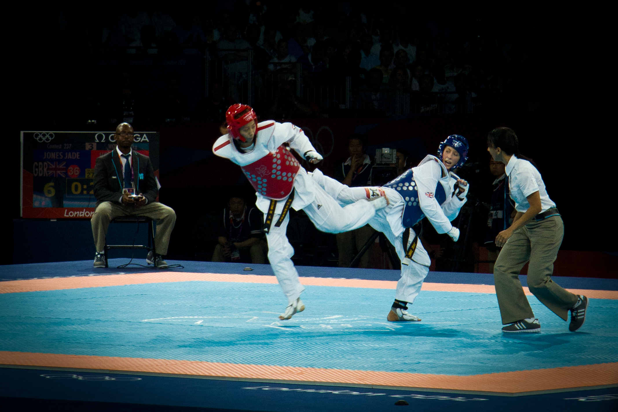 Jade_Jones_-_Taekwondo_London_2012.jpg