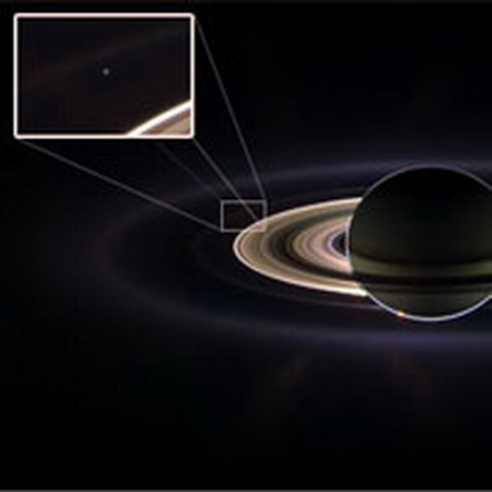 A65_Earth_Cassini_Large.jpg