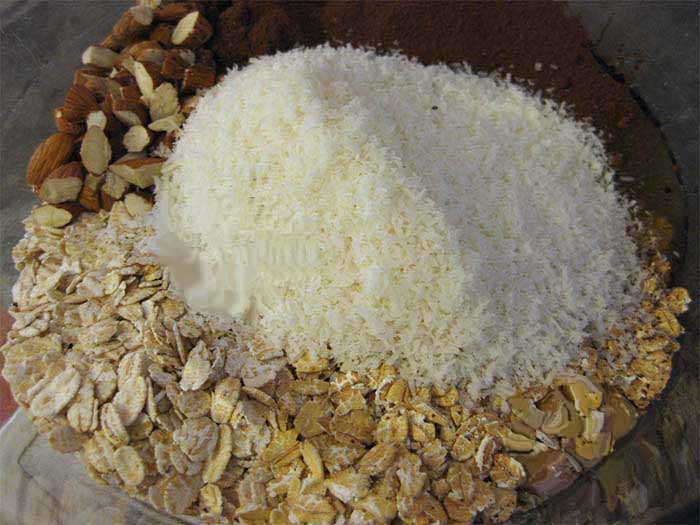 granola-chocolate-almond-honey-konjed-coconut01.jpg