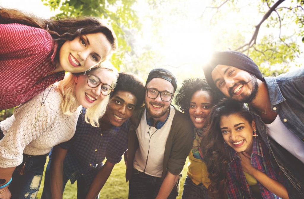 happy-group-of-friends-1024x672.jpg