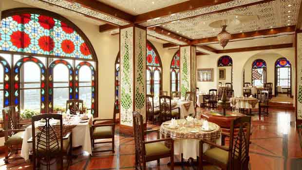 decoration-iranian-restaura001.jpg
