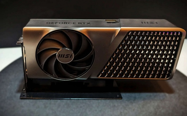 MSI-RTX4080-EXPERT-HERO-4.jpg