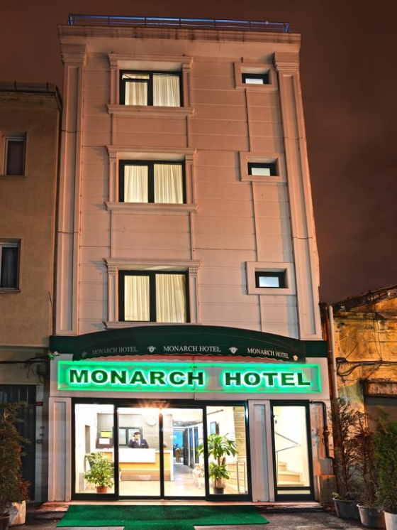 Monarch_Hotel_Istanbul_1_bisungasht_560.jpg