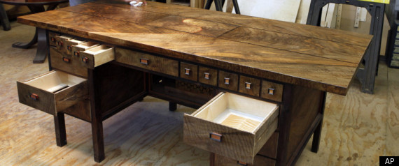 r-MUSICAL-DESK-large570.jpg