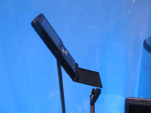 sony-ericsson-w350-3.jpg