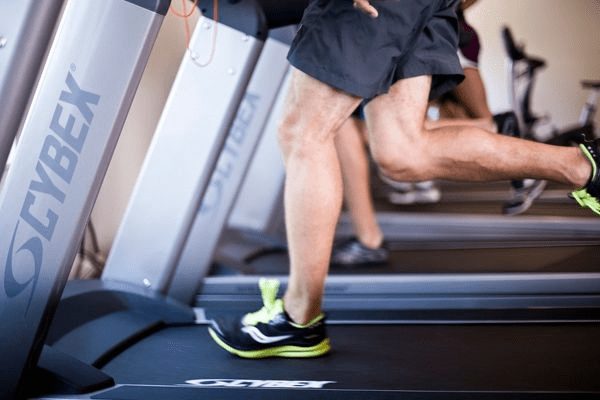 male-legs-treadmill-running-resized-600.png