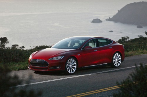 2014-Tesla-Model-S-front-drivers-side-500x333.jpg