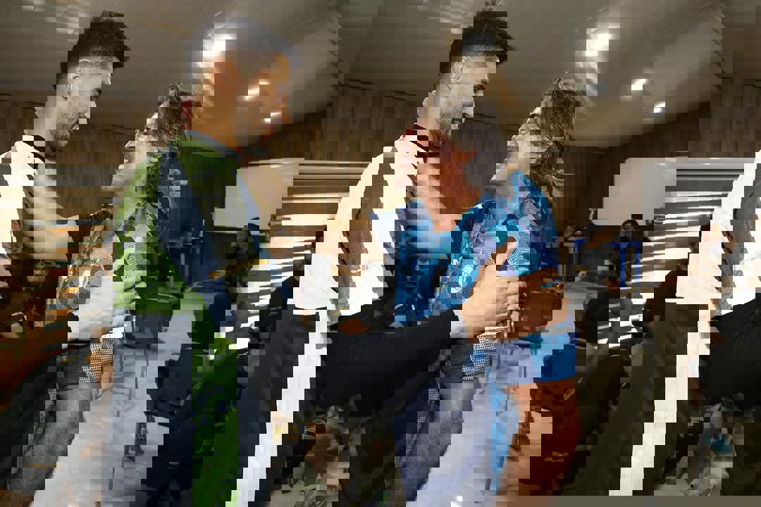ac5tfdvu.jpg