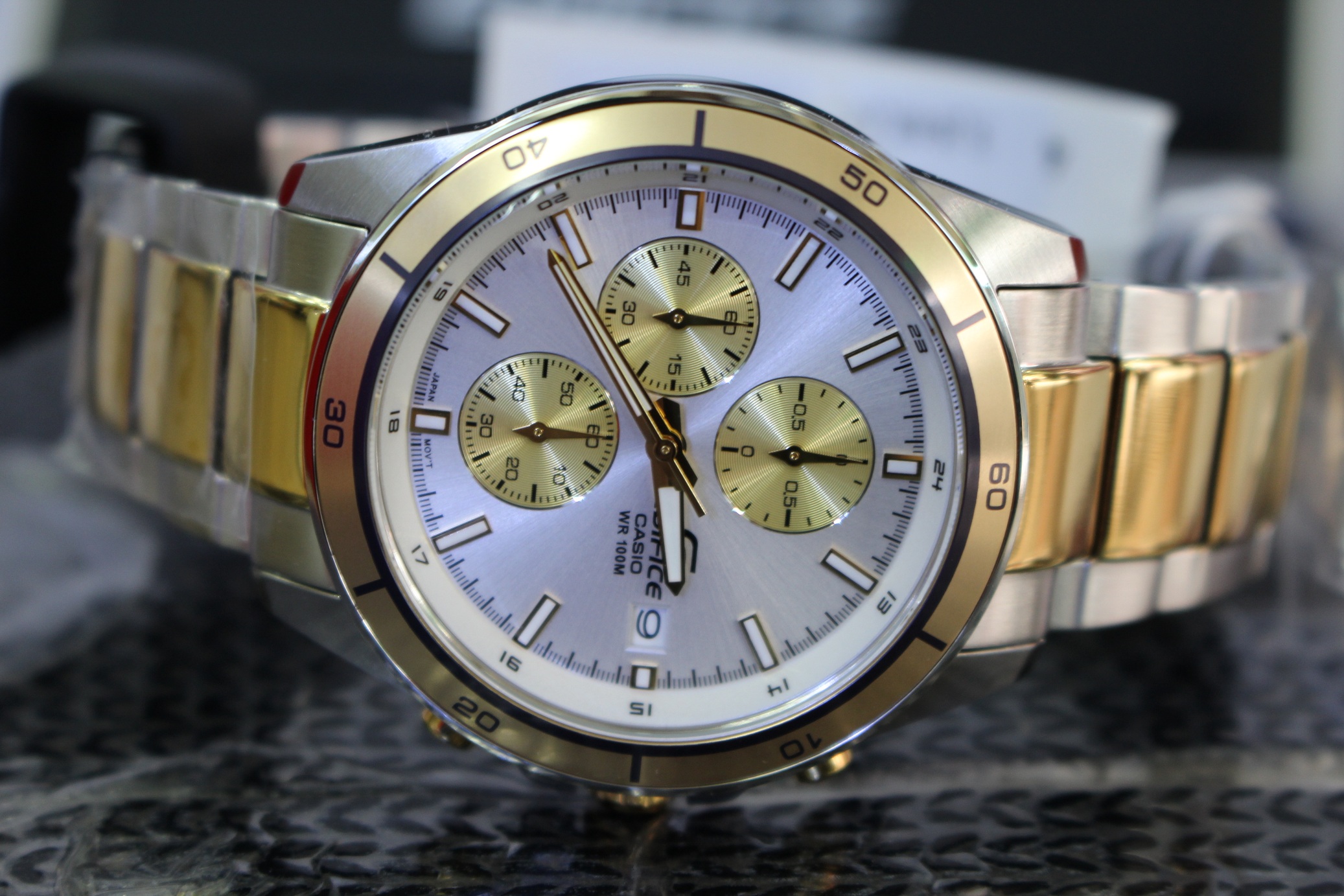 dong-ho-casio-edifice-EFR-526SG-7A9VUDF3.JPG