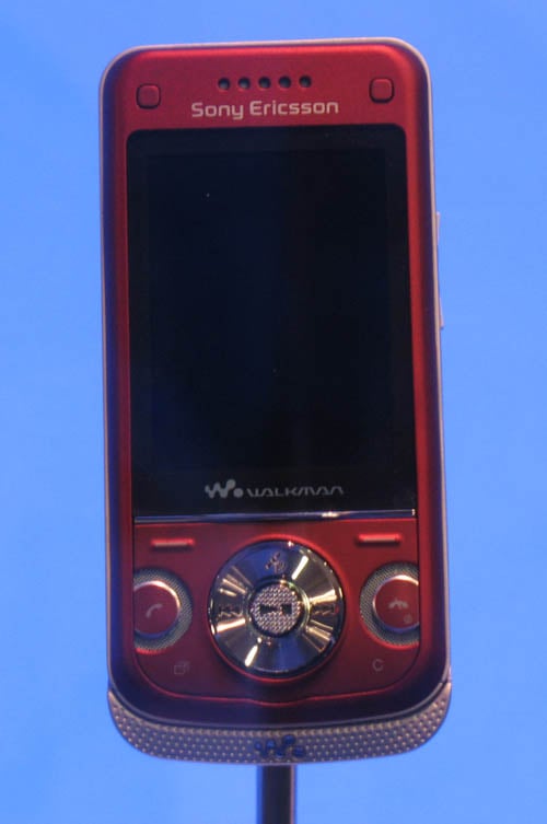 sony-ericsson-w760-2.jpg