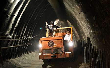 tohid-0719-mm8.jpg