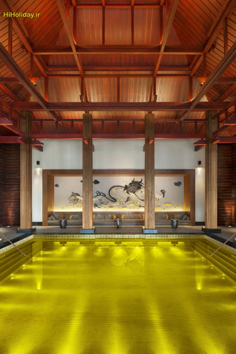 hotel-pools-stregis-lhasa.jpg