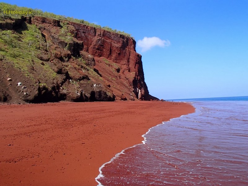 Red-Sand-Beach-Rabida-Galapagos.jpg