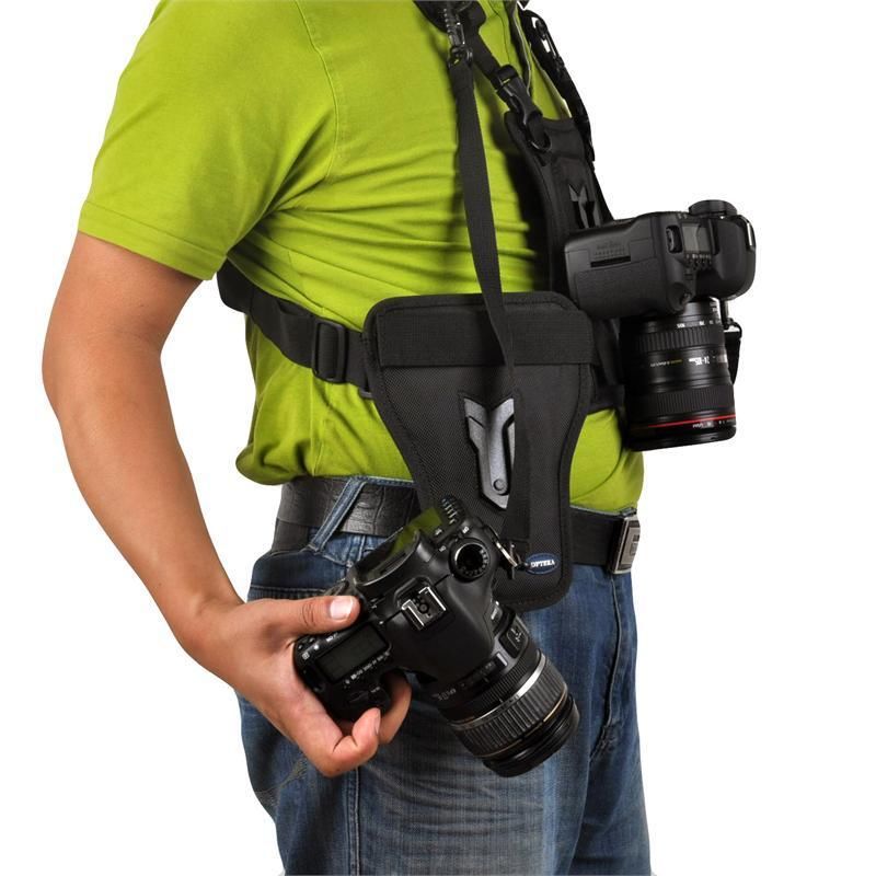 17om_micnova-carrier-ii-multi-camera-carrier-photographer-vest-with-dual-side-holster-strap-for-canon-nikon.jpg
