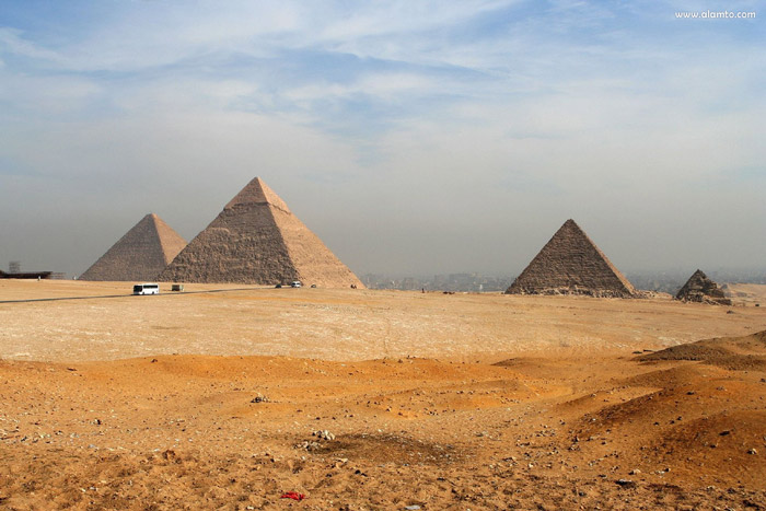 1-Pyramids.jpg