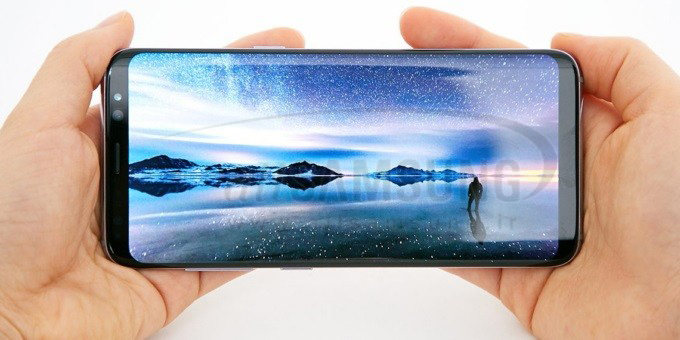 samsung-galaxy-s8-display-8.jpg