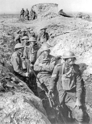 world_war_australian_infantry_small_box_respirators_ypres_1917.jpg