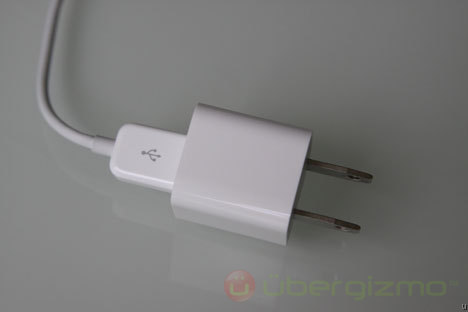 iphone-3gs-wall-charger.jpg