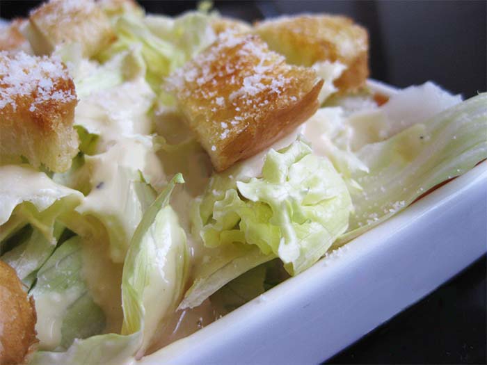 salad-caesar-with-sos-sezar07.jpg