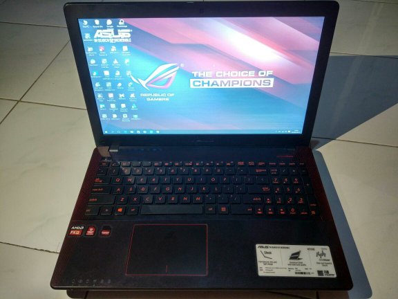 Laptop_ASUS_X550I.jpg