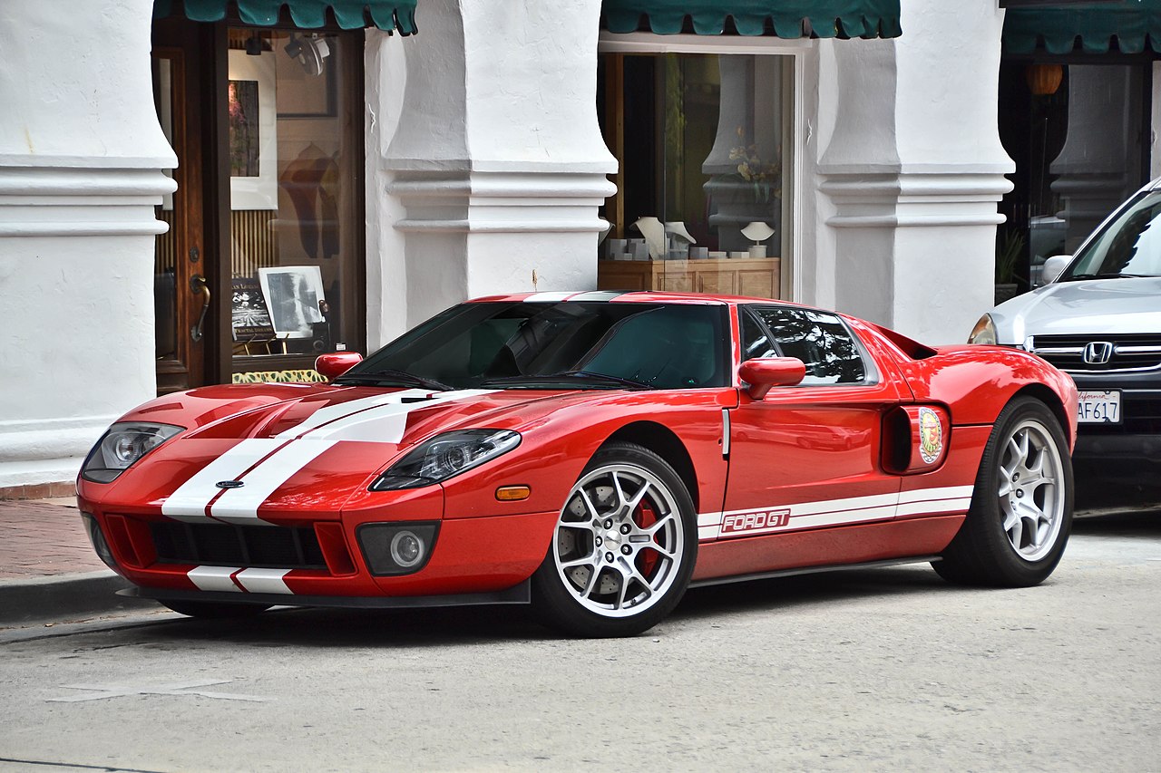 1280px-Ford_GT_Carmel.jpg